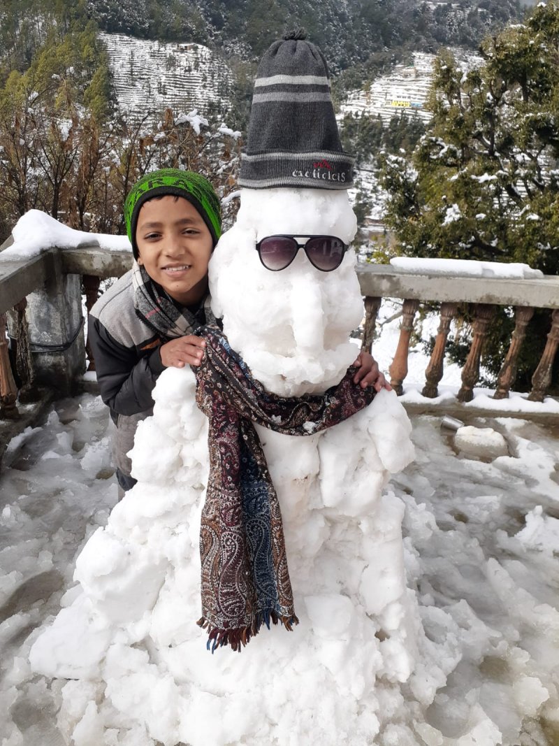 Snowfall Mountain Magic !
